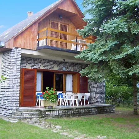 Holiday In Zamardi/balaton 20364 度假居