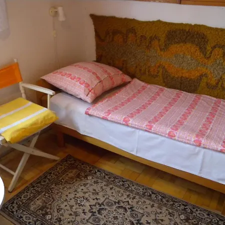 Holiday In Zamardi/balaton 20364 Holiday home *